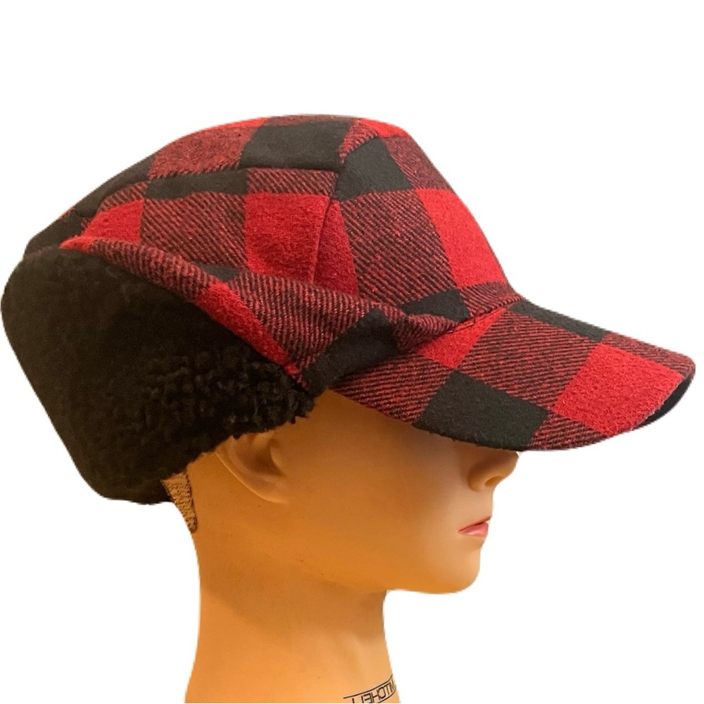 Plaid Sherpa lined trapper hat w/ear flaps